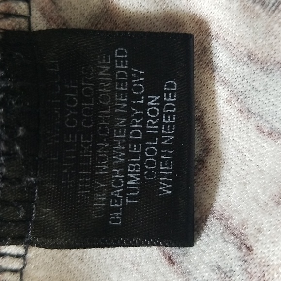 INC Animal Print Peplum Top - Picture 4 of 7